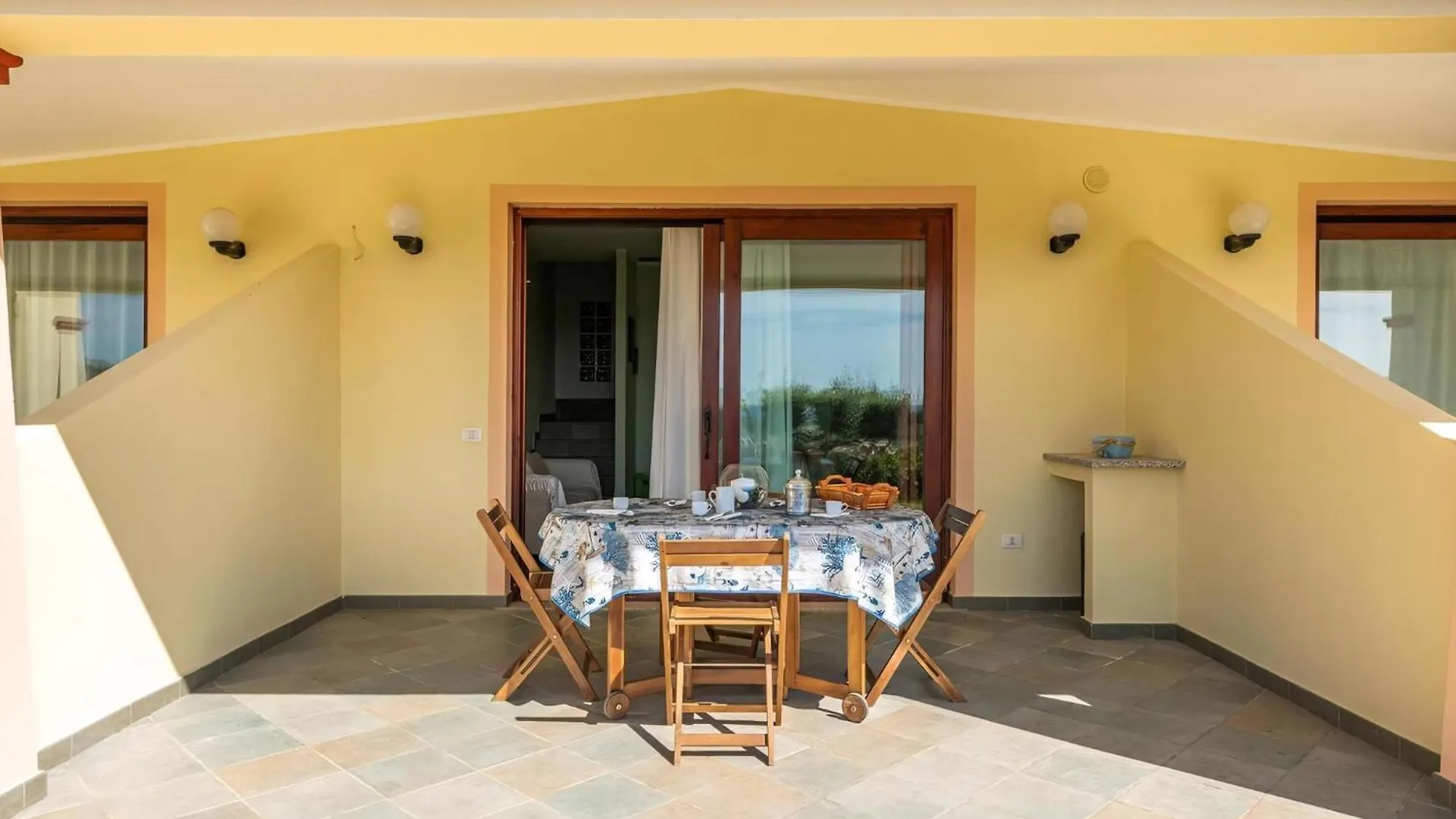 Haus Mit Panoramablick In Chia In Natuerlicher Umgebung
