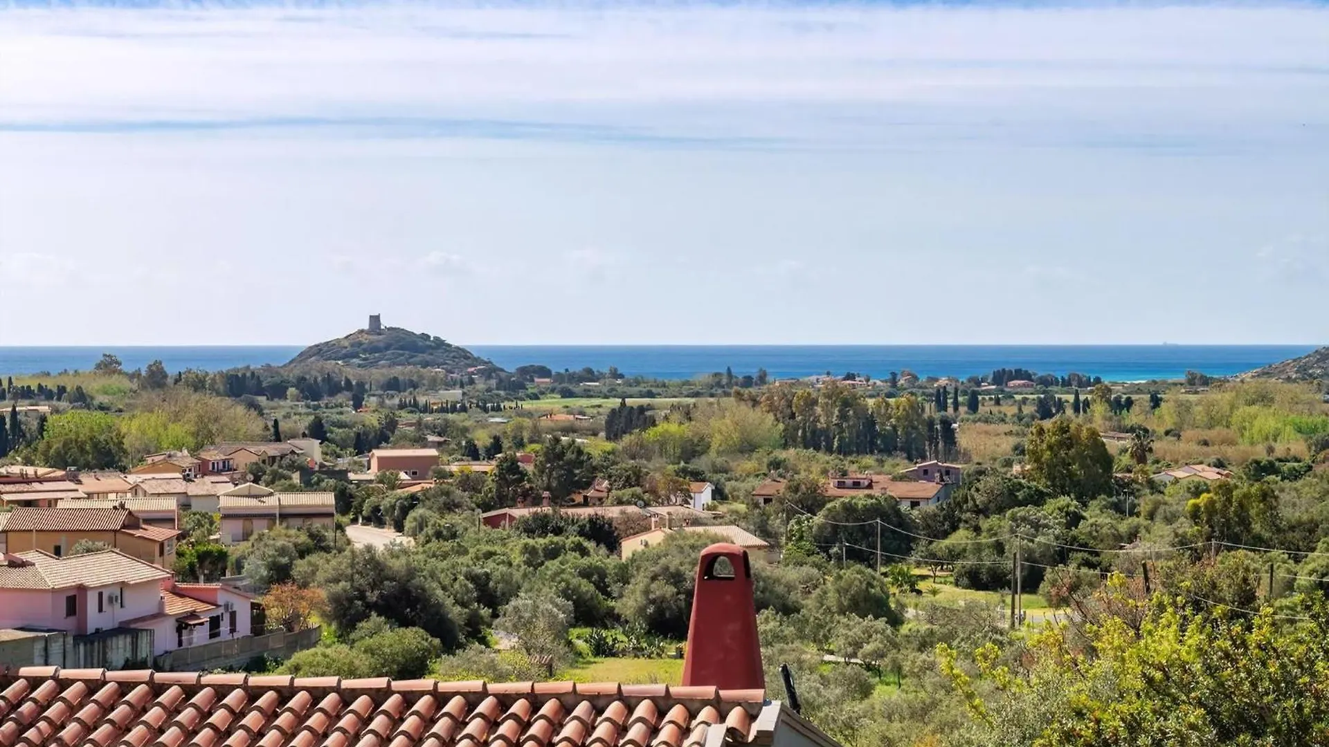 Haus Mit Panoramablick In Chia In Natuerlicher Umgebung Italy